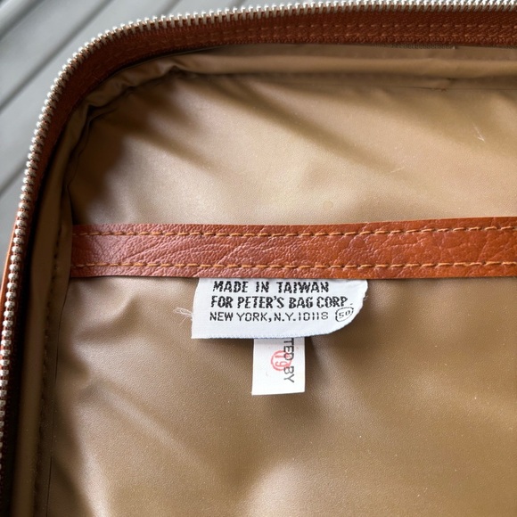 Peters Bag Corp small vintage suitcase with handle - Picture 7 of 7